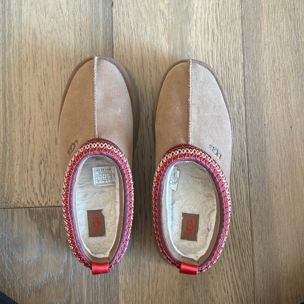 Ugg Tazz platform slippers